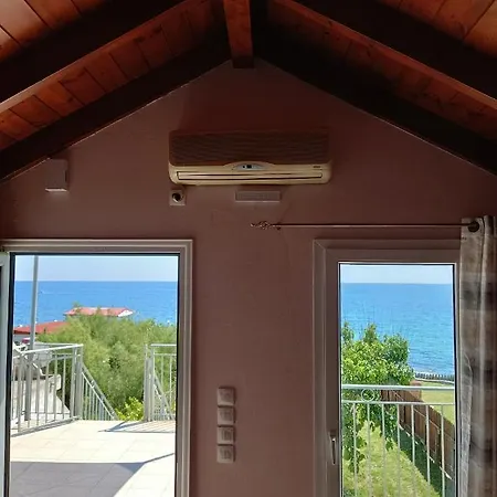 Batolios Holiday home *